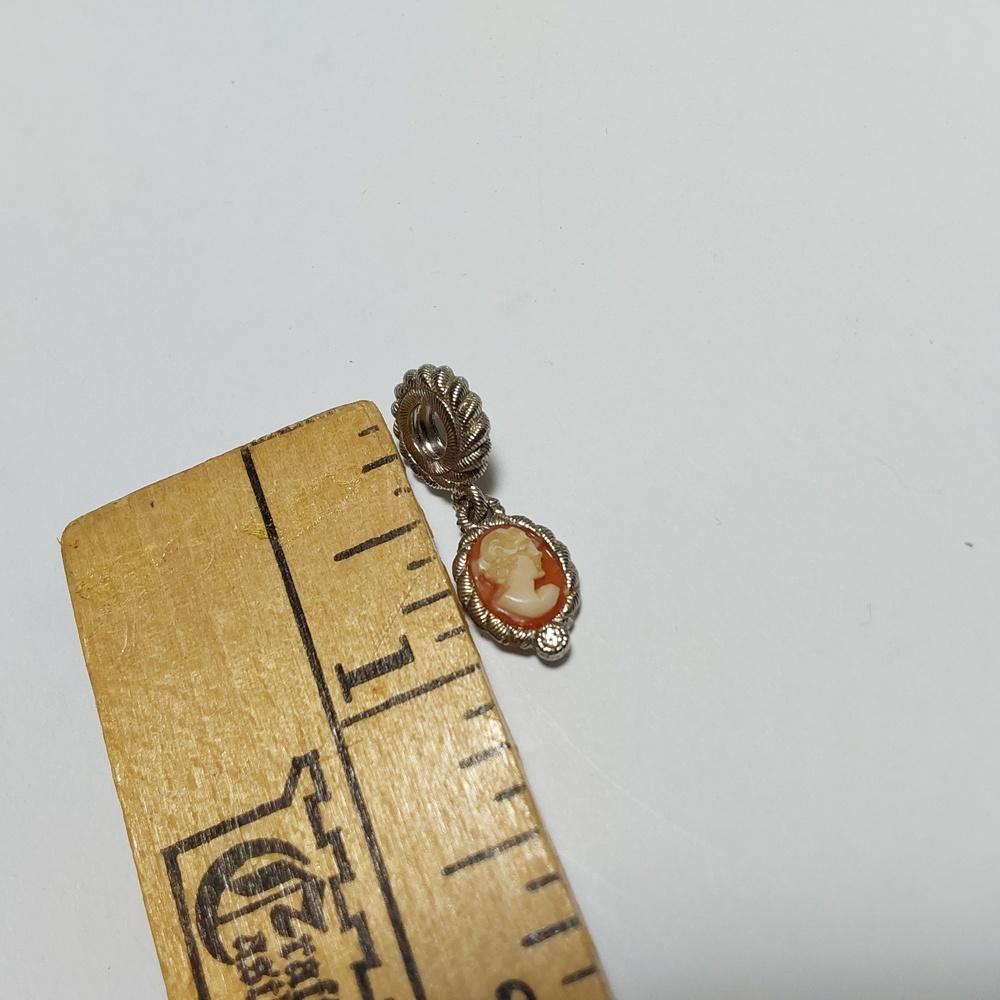RARE Judith Ripka SS Diamonique Verona Cameo Charm - Picture 3 of 5